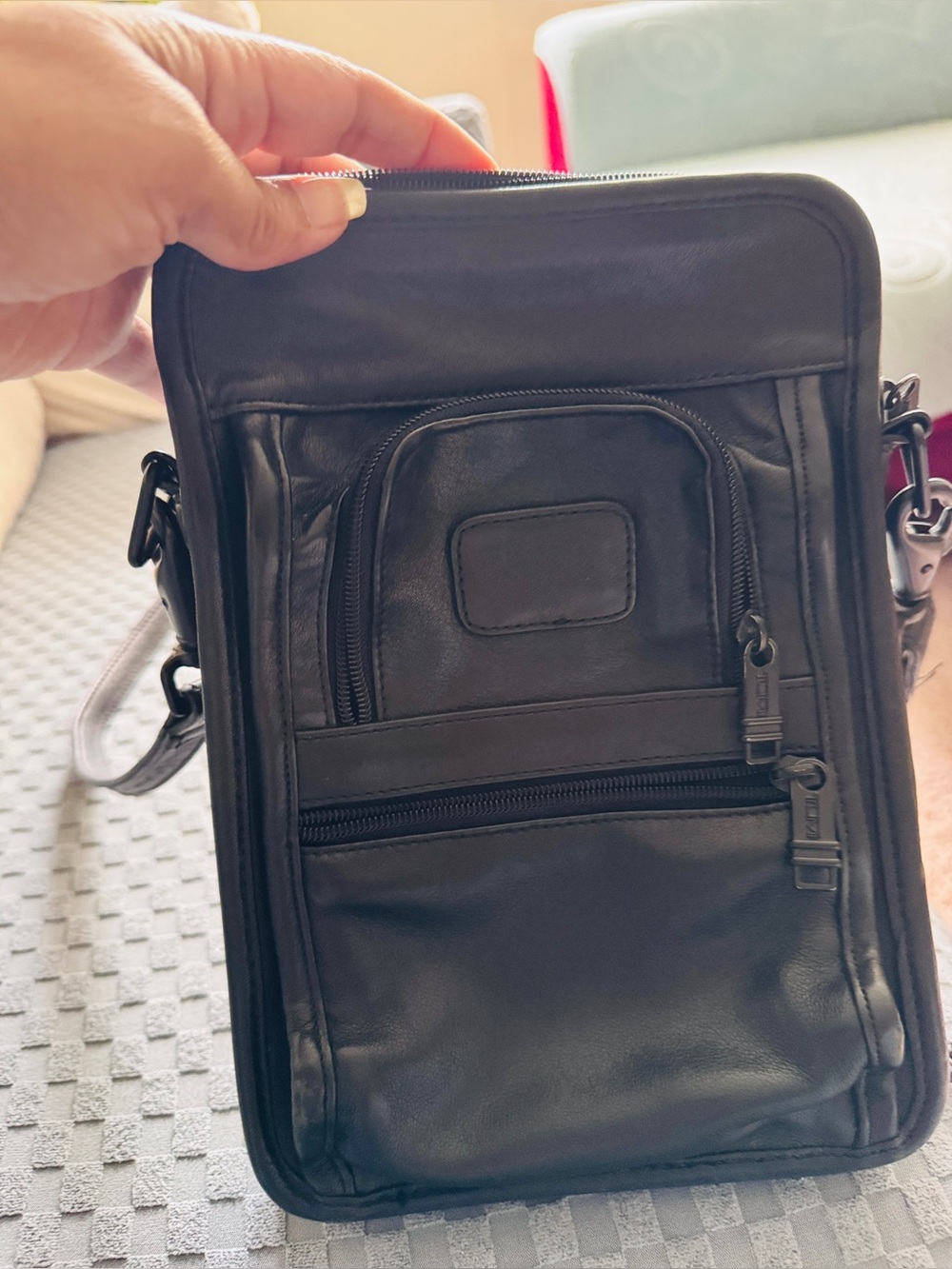 Tumi Leather Crossbody Organizer Bag for Men - Black new